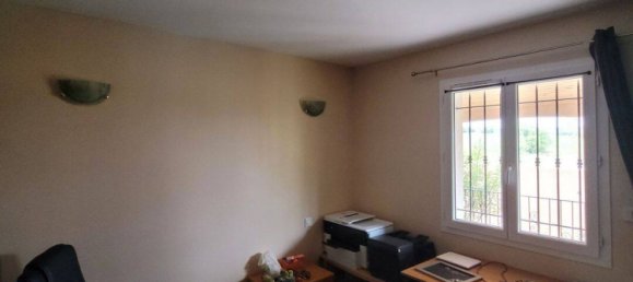 4 bedrooms Villa in Marignane, France No. 331500 24