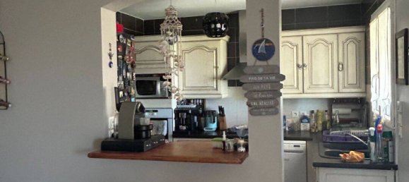 4 bedrooms Villa in Marignane, France No. 331500 35