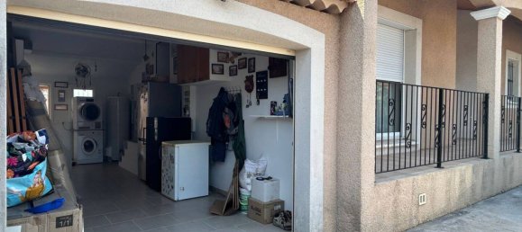 4 bedrooms Villa in Marignane, France No. 331500 14