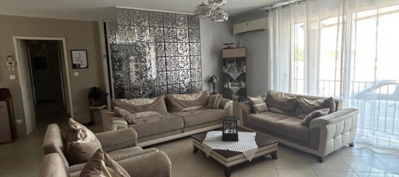 4 bedrooms Villa in Marignane, France No. 331500 33