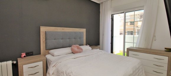 3 bedrooms House in Alicante, Spain No. 133909 17