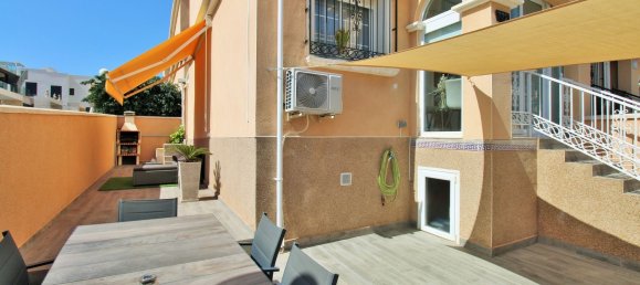 3 bedrooms House in Alicante, Spain No. 133909 3