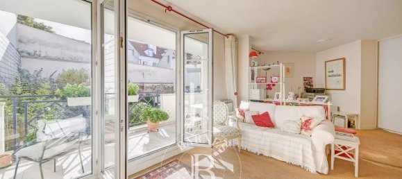 3 bedrooms Apartment in Versailles, France No. 161670 3