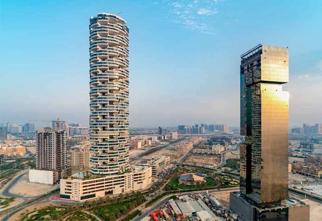 17419m² Building in Dubai, UAE No. 8612