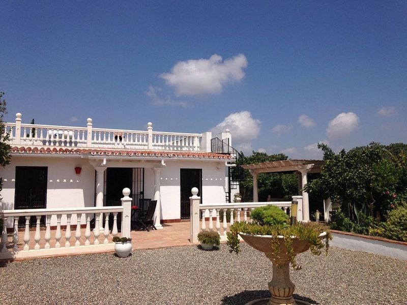 7 bedrooms Villa in Alhaurin de la Torre, Spain No. 230595