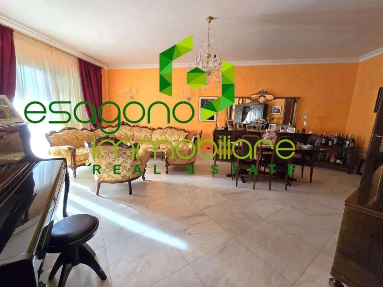 6 bedrooms Apartment in Syracuse, Italy No. 356803