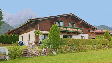 5-salle Maison à St. Ulrich am Pillersee, Austria No. 230845