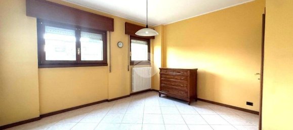 3 bedrooms House in Pontoglio, Italy No. 295904 11