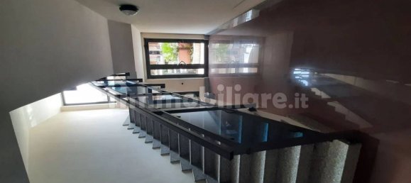 4 bedrooms Apartment in Aprilia, Italy No. 12982 6