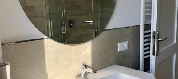 2 bedrooms Villa in Pietrasanta, Italy No. 62337 11