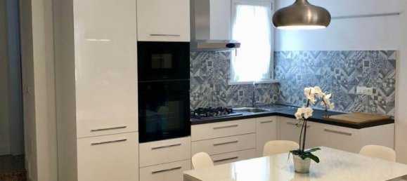 2 bedrooms Villa in Pietrasanta, Italy No. 62337 5