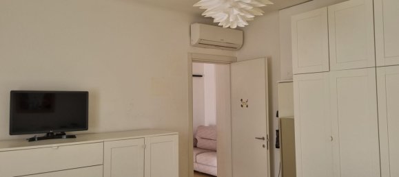 Apartamento de 3 divisões em Cormano, Italy N.º 74867 9