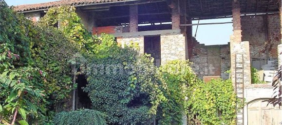 Villa de 6 dormitorios en Serravalle Sesia, Italy No. 157674 11