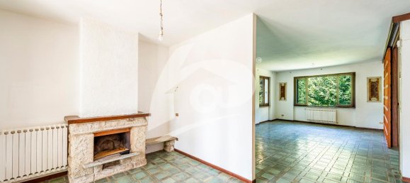 8 rooms Villa in Cadrezzate con Osmate, Italy No. 66426 34