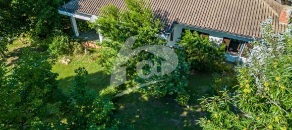 8 rooms Villa in Cadrezzate con Osmate, Italy No. 66426 21