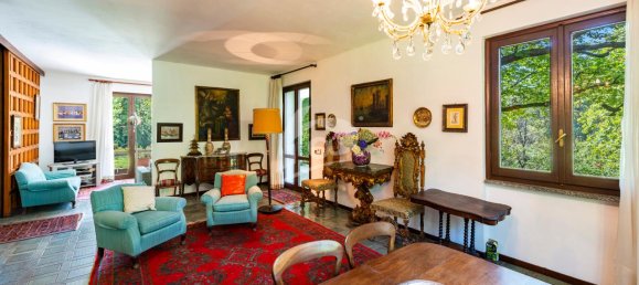 8 rooms Villa in Cadrezzate con Osmate, Italy No. 66426 11