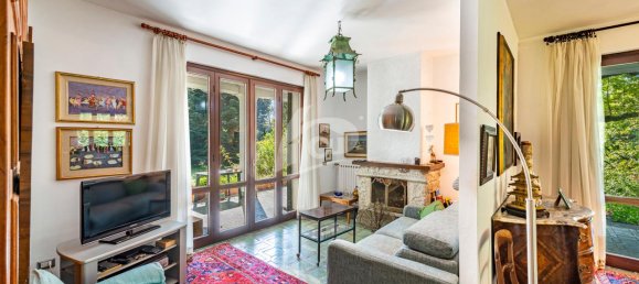 8 rooms Villa in Cadrezzate con Osmate, Italy No. 66426 8