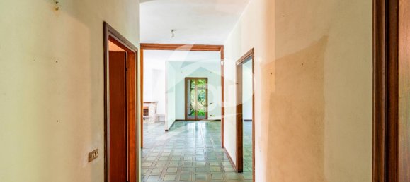 8 rooms Villa in Cadrezzate con Osmate, Italy No. 66426 39