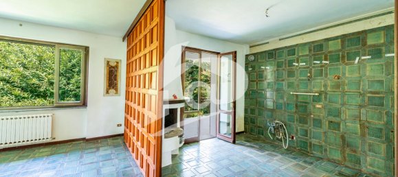 8 rooms Villa in Cadrezzate con Osmate, Italy No. 66426 30