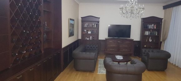 4 bedrooms Commercial property in Budva, Montenegro No. 123 8