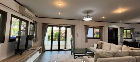 3 bedrooms Cafe / restaurant in Sattahip, Thailand No. 15788 6