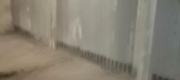 18m² Garage in Parma, Italy No. 251760 3