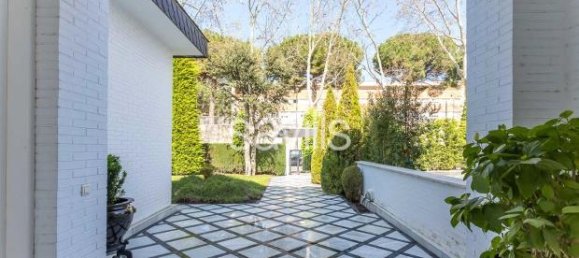 8 bedrooms Townhouse in Pedralbes, Spain No. 173977 5