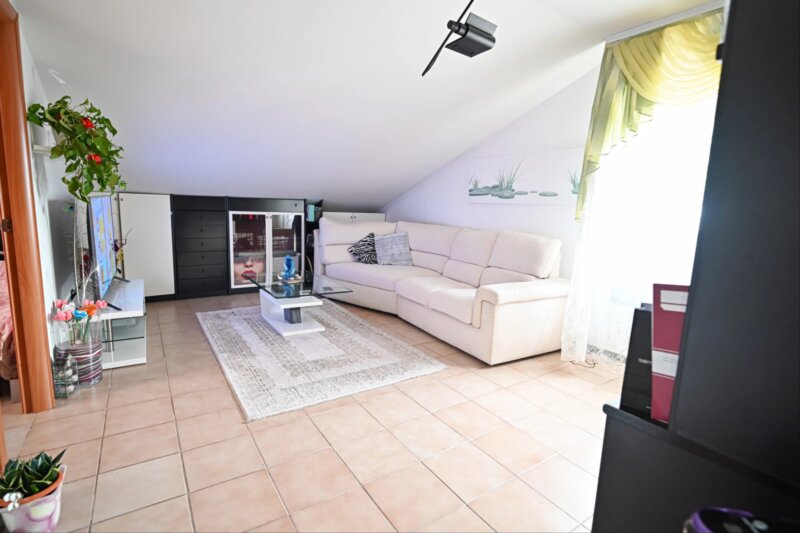 Apartamento de 3 divisões em Trentino-Alto Adige, Italy N.º 335130