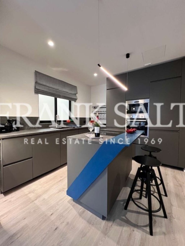 Duplex independente T2 em Swieqi, Malta N.º 5094