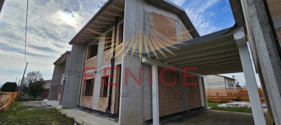 Дом с 3 спальнями в Горго аль Монтикано, Италия № 326541 13