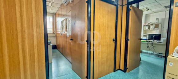 Edificio en Castellón de la Plana, Spain 8738 m² No. 138133 6