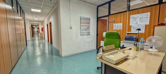 Edificio en Castellón de la Plana, Spain 8738 m² No. 138133 17