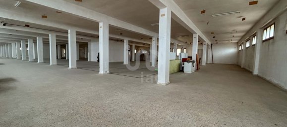 Edificio en Castellón de la Plana, Spain 8738 m² No. 138133 36