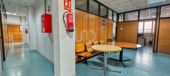 Edificio en Castellón de la Plana, Spain 8738 m² No. 138133 10