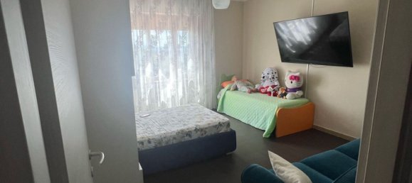 3 rooms Apartment in Foiano della Chiana, Italy No. 281586 6