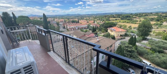 3 rooms Apartment in Foiano della Chiana, Italy No. 281586 18