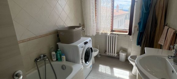 3 rooms Apartment in Foiano della Chiana, Italy No. 281586 11