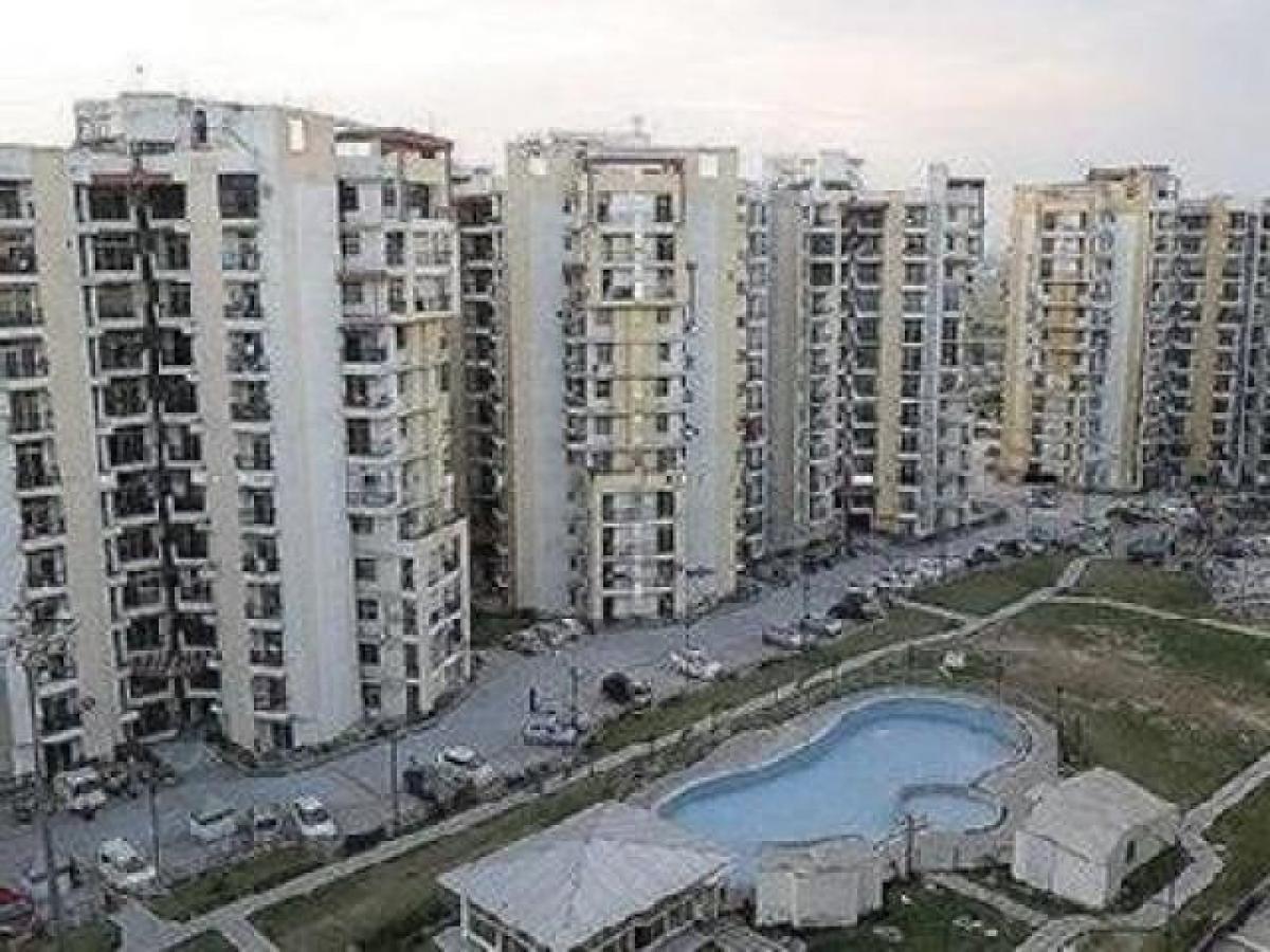 2 bedrooms House in Ghaziabad, India No. 3610