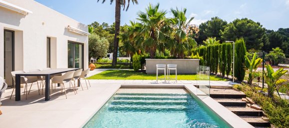 3 bedrooms House in San Miguel de Salinas, Spain No. 13493 6