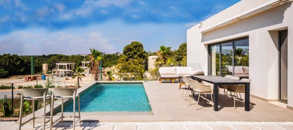 3 bedrooms House in San Miguel de Salinas, Spain No. 13493 7