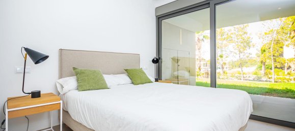 3 bedrooms House in San Miguel de Salinas, Spain No. 13493 23