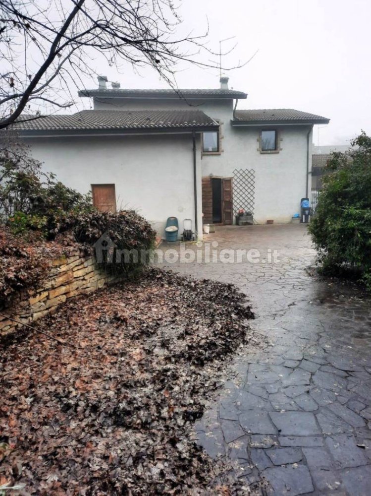 3 chambres Villa à Podenzano, Italy No. 151846