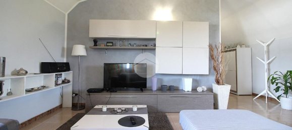 5 rooms Apartment in Brandizzo, Italy No. 306665 3