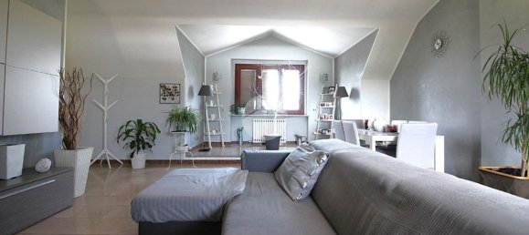 5 rooms Apartment in Brandizzo, Italy No. 306665 8