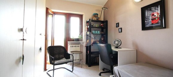 5 rooms Apartment in Brandizzo, Italy No. 306665 20