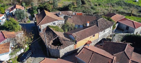 3 bedrooms House in Serzedelo, Portugal No. 177774 25