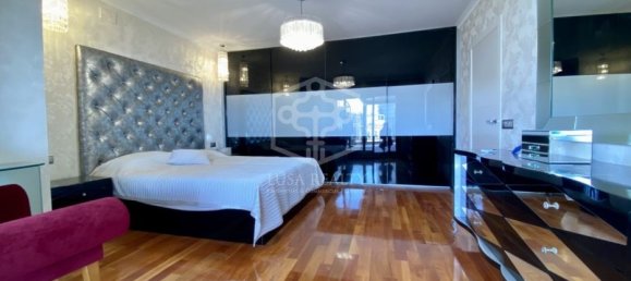 4 bedrooms Apartment in Barcelona, Spain No. 7426 12