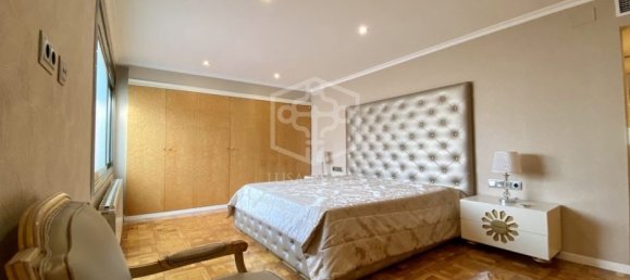 4 bedrooms Apartment in Barcelona, Spain No. 7426 25
