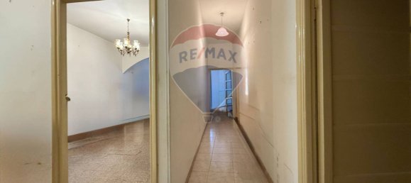 2 bedrooms Apartment in Viterbo, Italy No. 358216 2