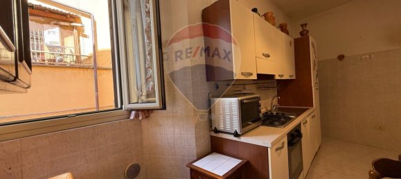 2 bedrooms Apartment in Viterbo, Italy No. 358216 12